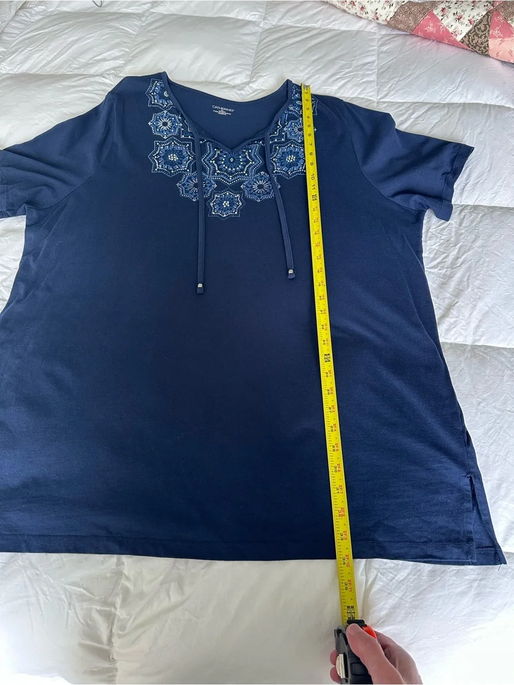 Catherines plus size 2X Navy Short Sleeve V-Neck Top with Embellished neckline - Picture 5 of 10